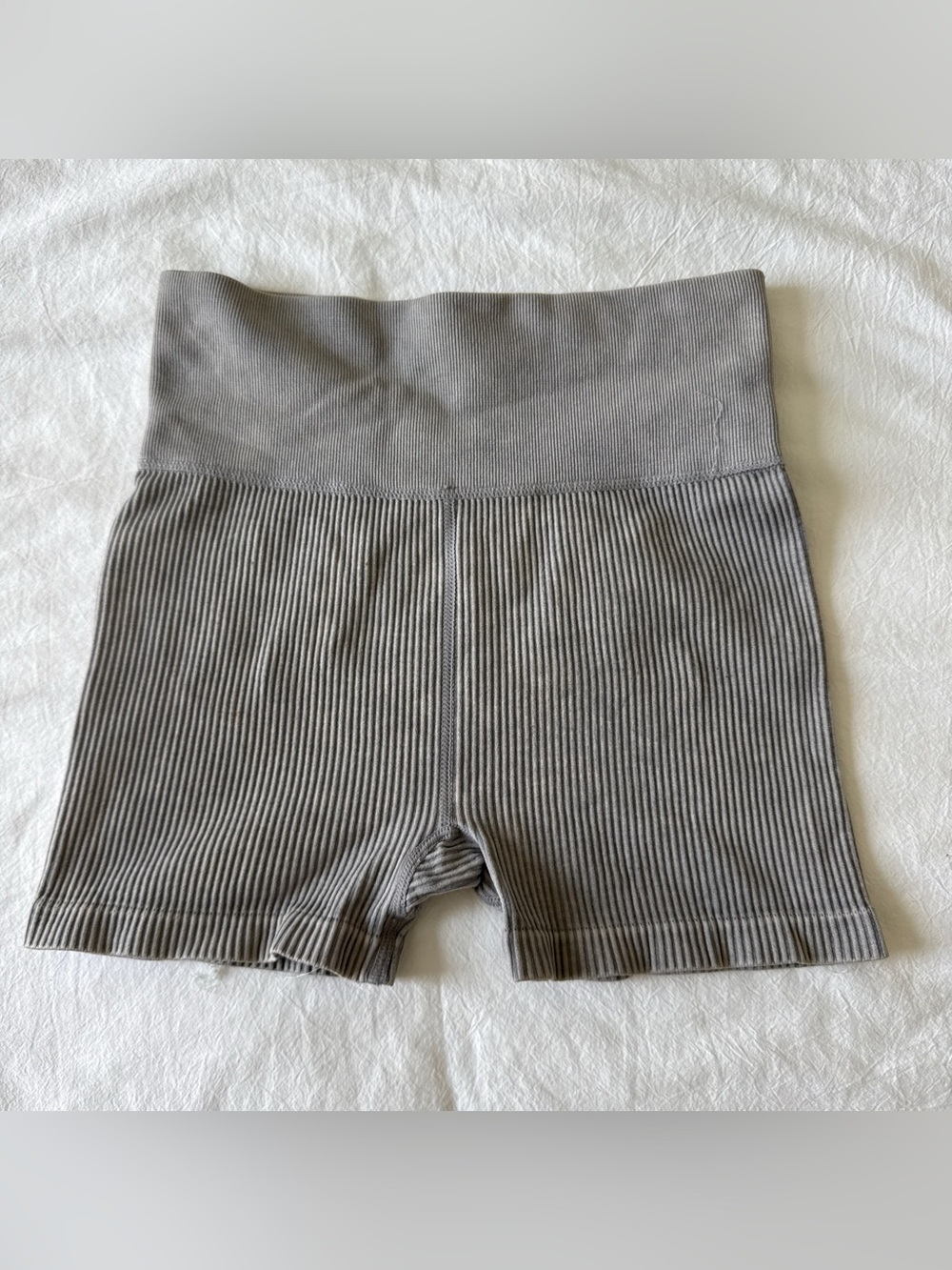 Forever 21 Ribbed High-Waist Bike Shorts — Gray